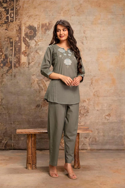 Green Bloom Embroidered Kurti & Pant Coord Set