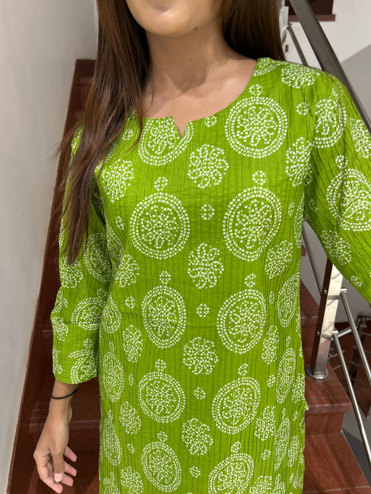 Green bandhani print cotton kurti side view