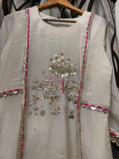 Ivory Hathi Mahotsav Hand-Embroidered Kurta Set